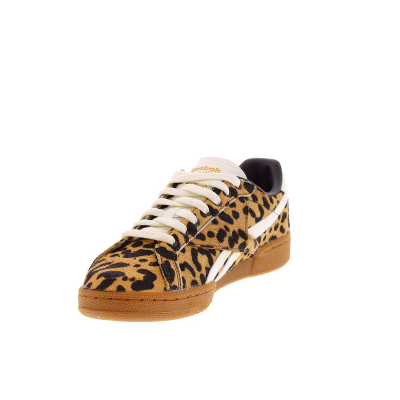 Reebok sneakers camel 3