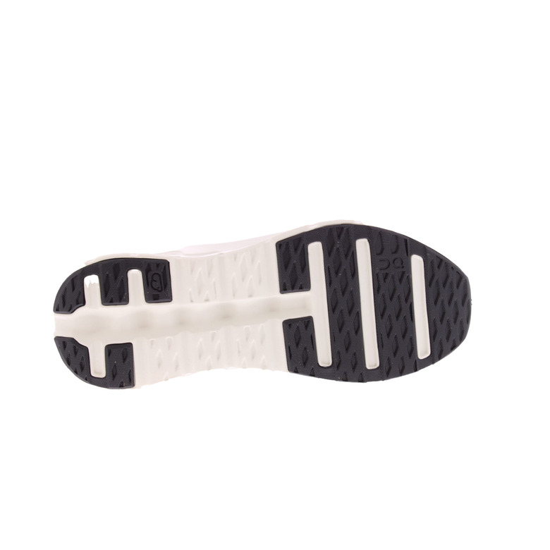 On Running sneakers black 5