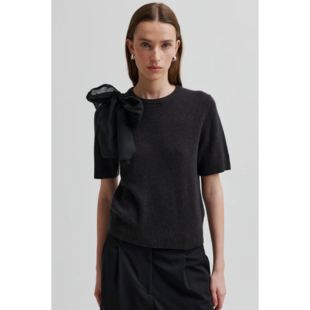 Second Female pullover grau