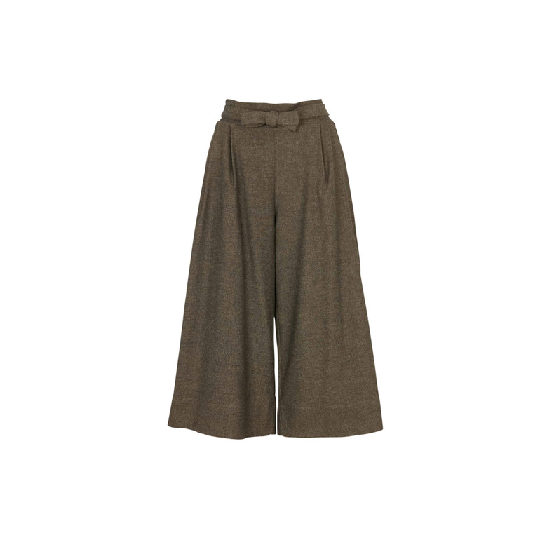 La Fee Maraboutee hose grÜn 1