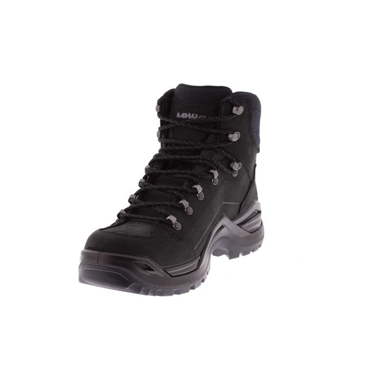 Lowa walking shoes black 3