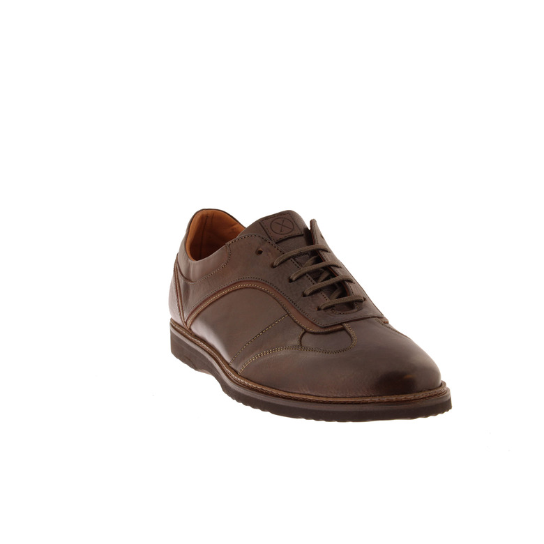 Ambiorix sneakers bruin 2