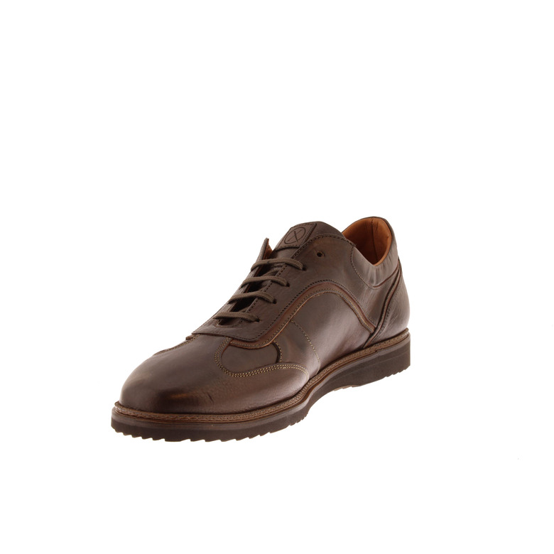 Ambiorix sneakers bruin 3