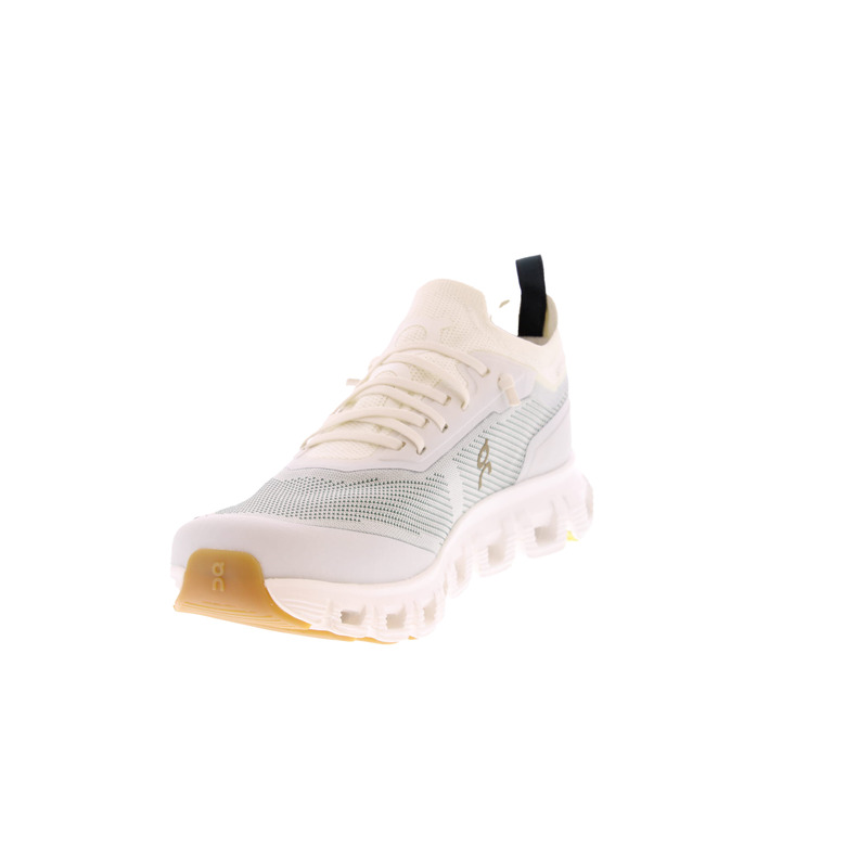 On Running sneakers white 3