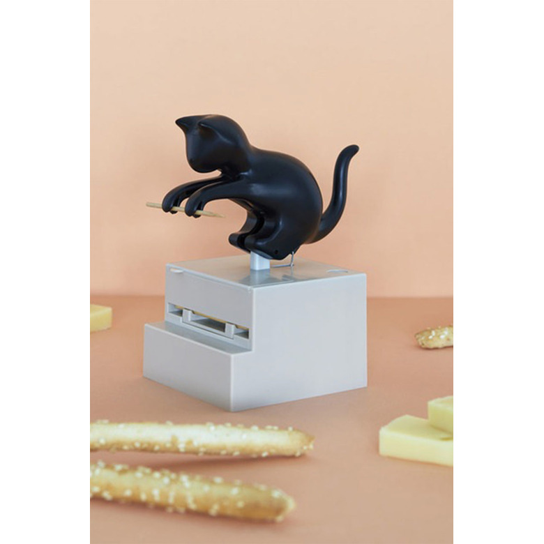 Balvi various black 3