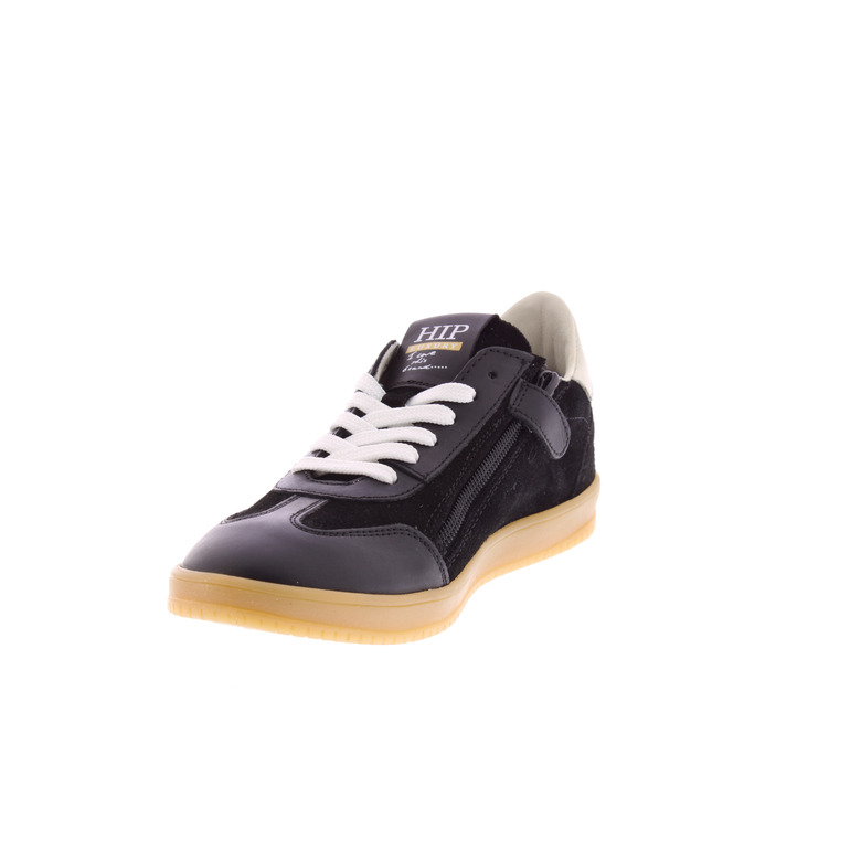 Hip low shoes black 3