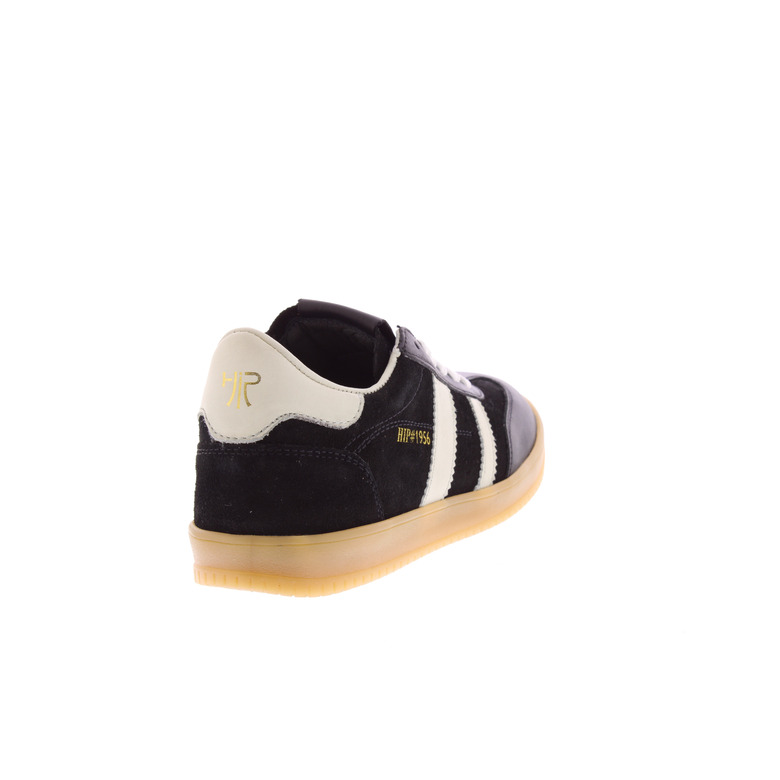 Hip low shoes black 4