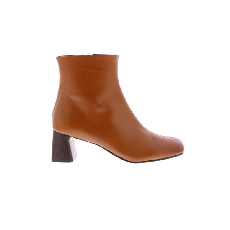 Zinda stiefelette cognac 1
