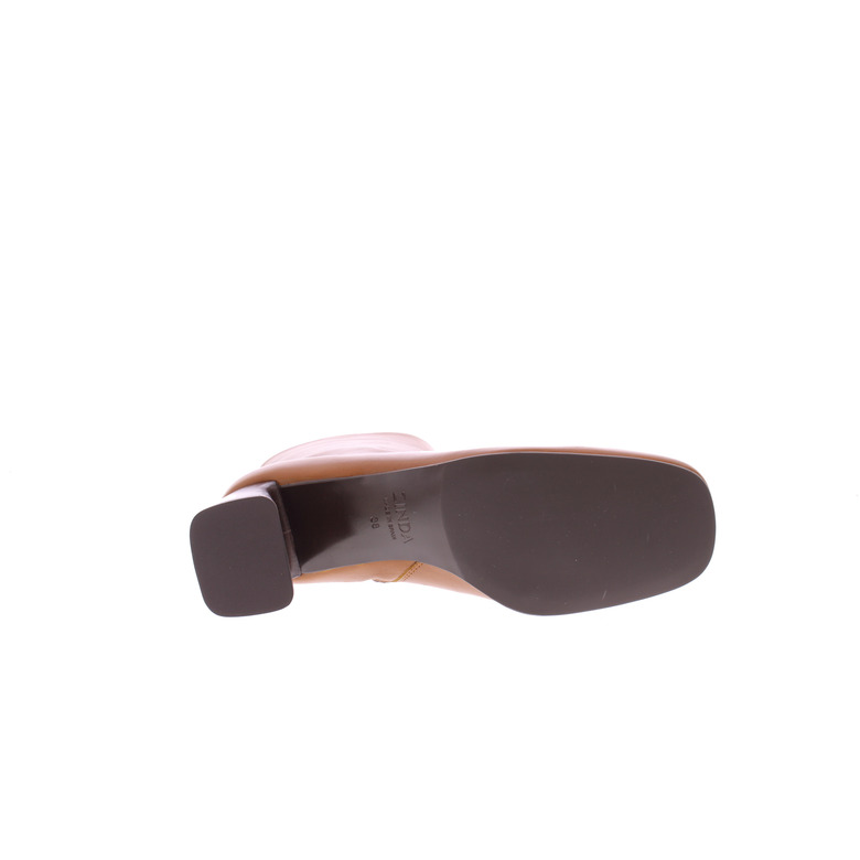 Zinda stiefelette cognac 5