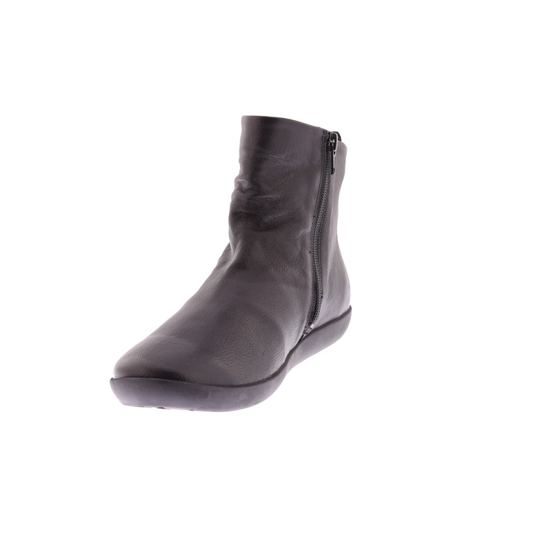 Think! ankle boots black 3