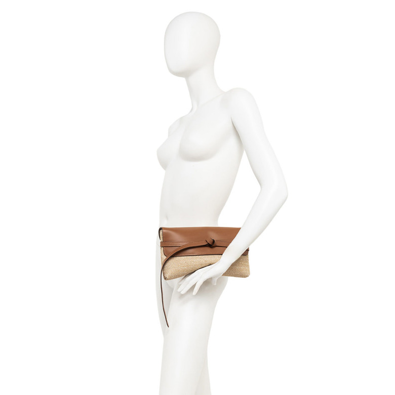 Gianni Chiarini clutch camel 4