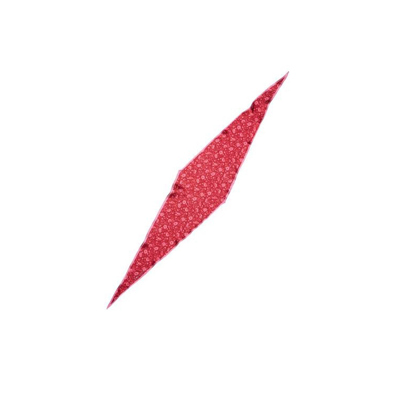 Beck Sondergaard echarpe rouge 1