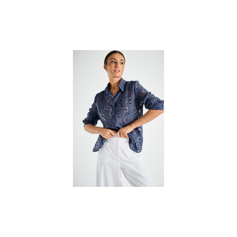 Marie Mero chemisier bleu 2