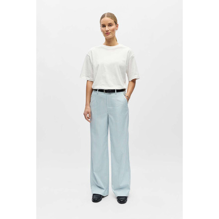 Object pantalon bleu