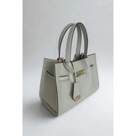 Carol J. handtas groen