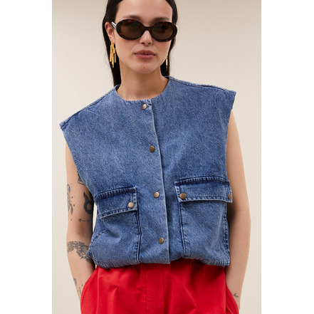 By-bar vest jeans