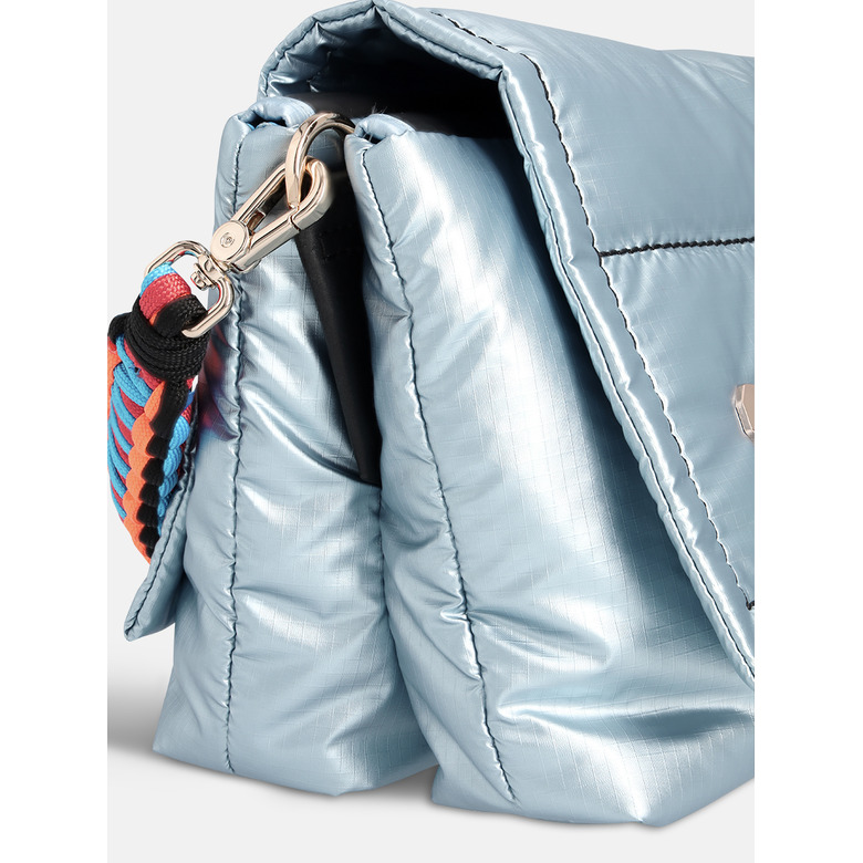 Clio Goldbrenner sac porté épaule bleu 3