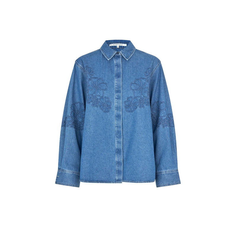 Second Female blouse jeans 1