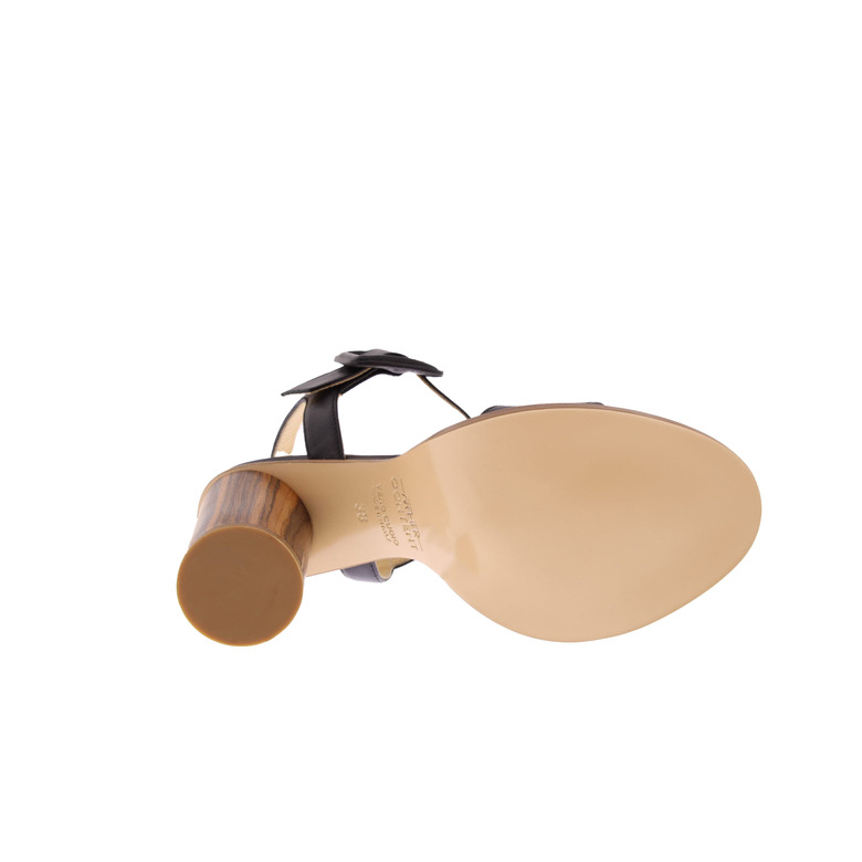 Atelier Content sandalen schwarz 5