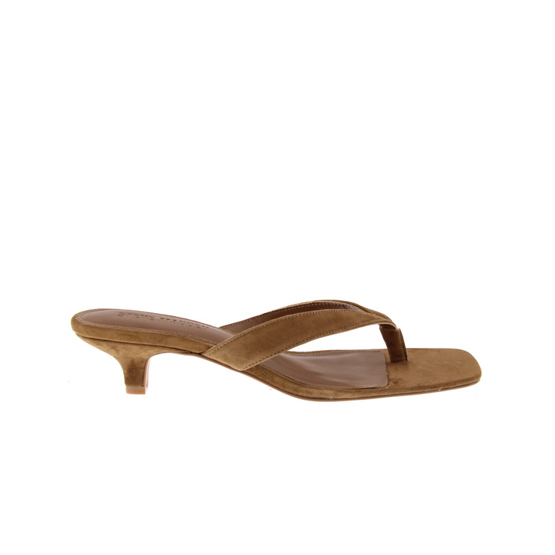 Steve Madden slippers cognac 1