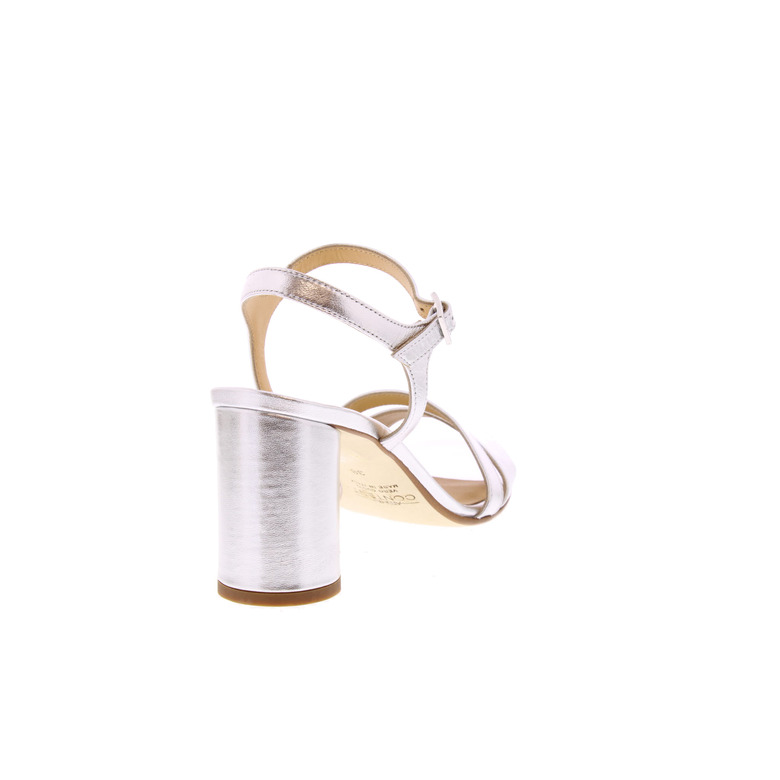 Atelier Content sandalen silber 4