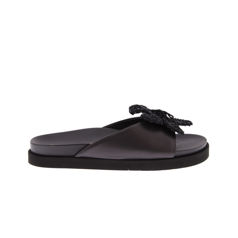 Angel Alarcon thong slippers black 1