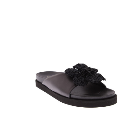Angel Alarcon thong slippers black