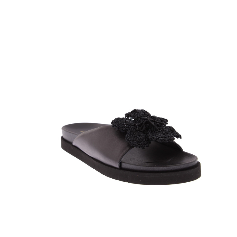 Angel Alarcon thong slippers black 2