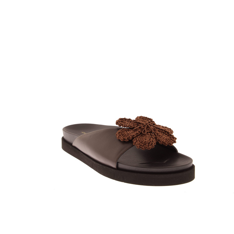 Angel Alarcon thong slippers brown 2