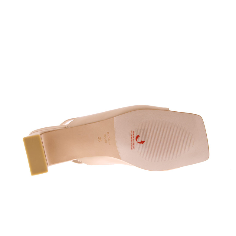 Angel Alarcon sandalen nude 5