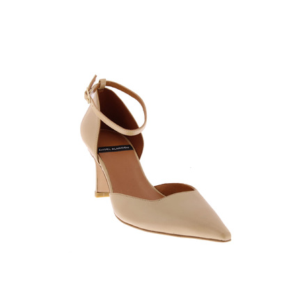 Angel Alarcon pumps beige