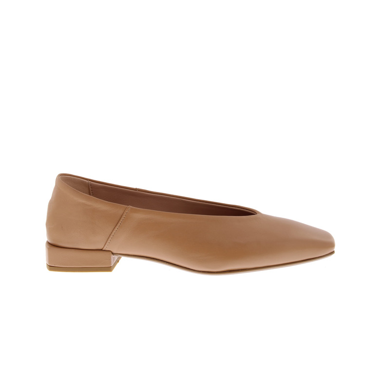 Malori&del Prete 94 ballerina's camel 1