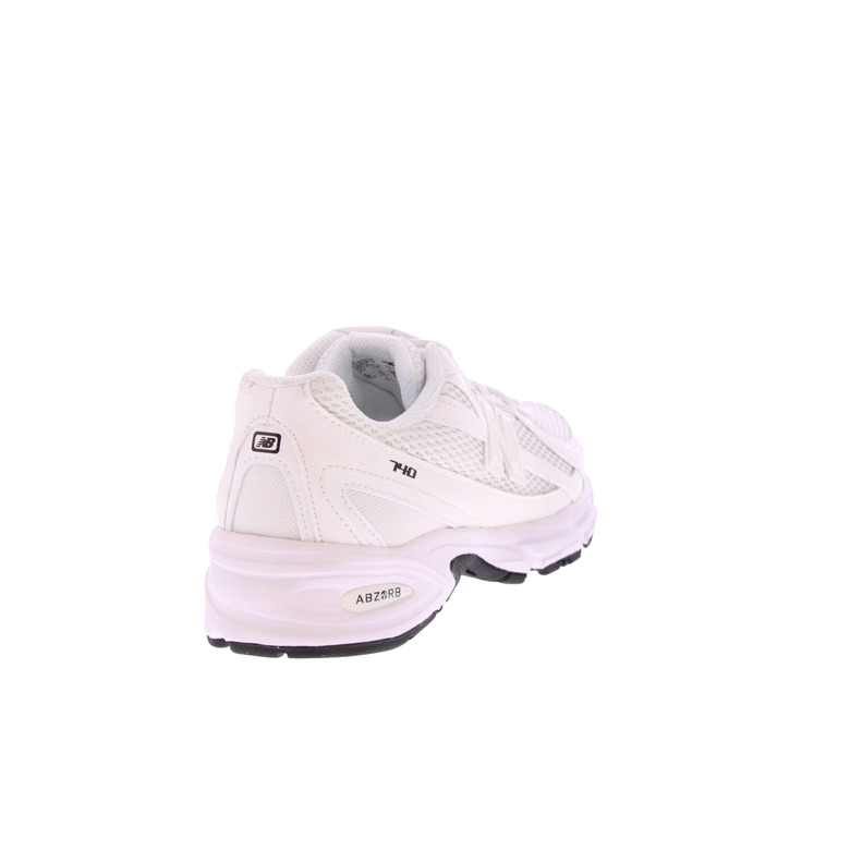 New Balance sneakers wit 4