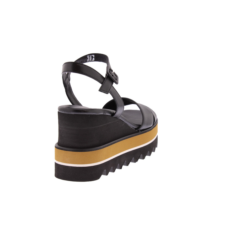 Donna Lei sandals black 4
