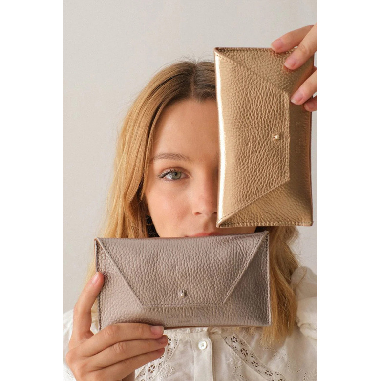 Ann Kurz geldbörse silber 2