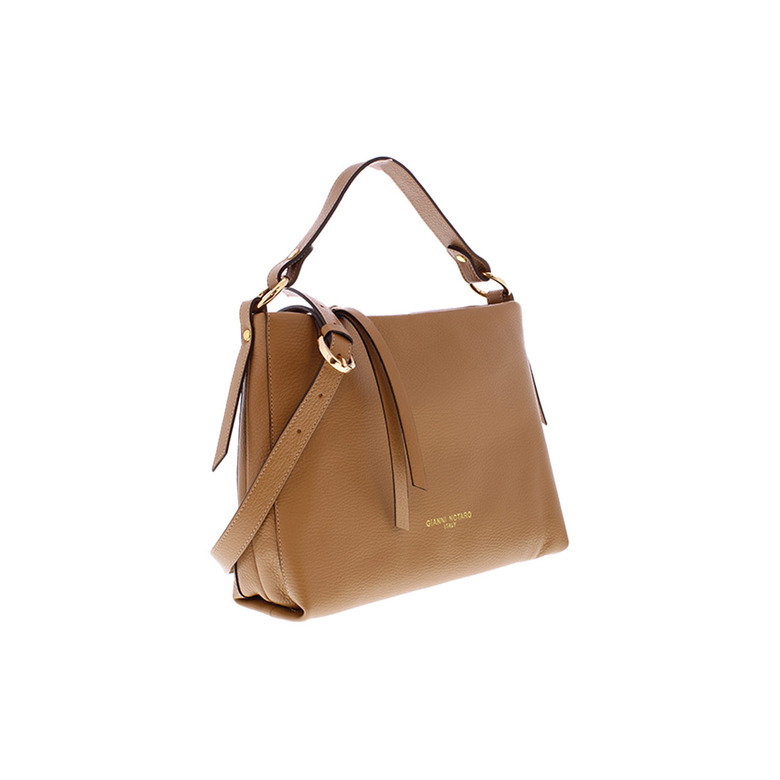 Carol J. schoudertas camel 2