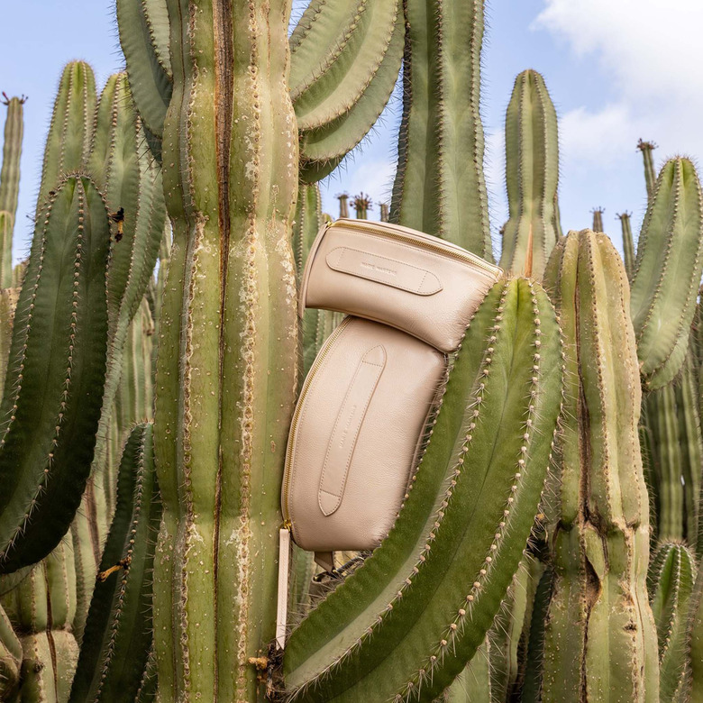 Marie Martens crossbody nude 5