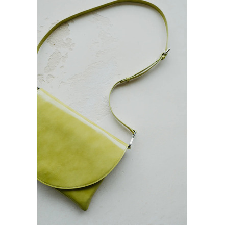 Mieke Dierckx clutch groen