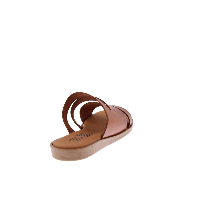 Hee! slippers cognac 4