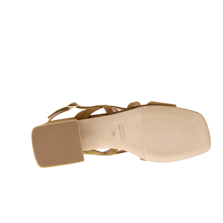 Julie Dee sandales camel 5