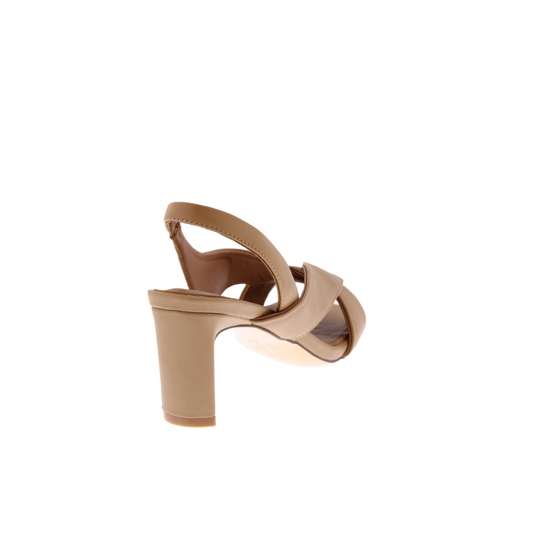 Miss Olivia sandalen camel 4