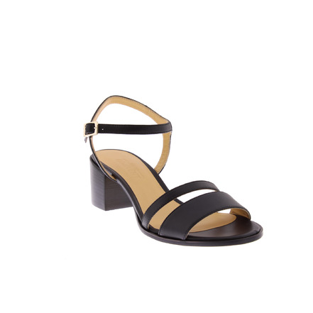 Atelier Content sandals black