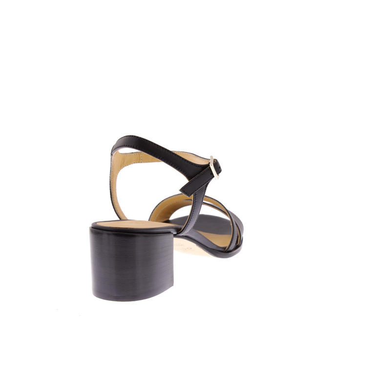 Atelier Content sandalen schwarz 4