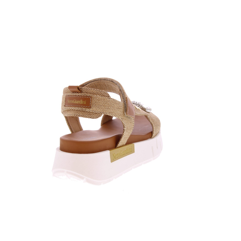 Nero Giardini sandals camel 4