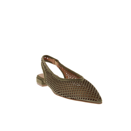 Pedro Miralles slingbacks green