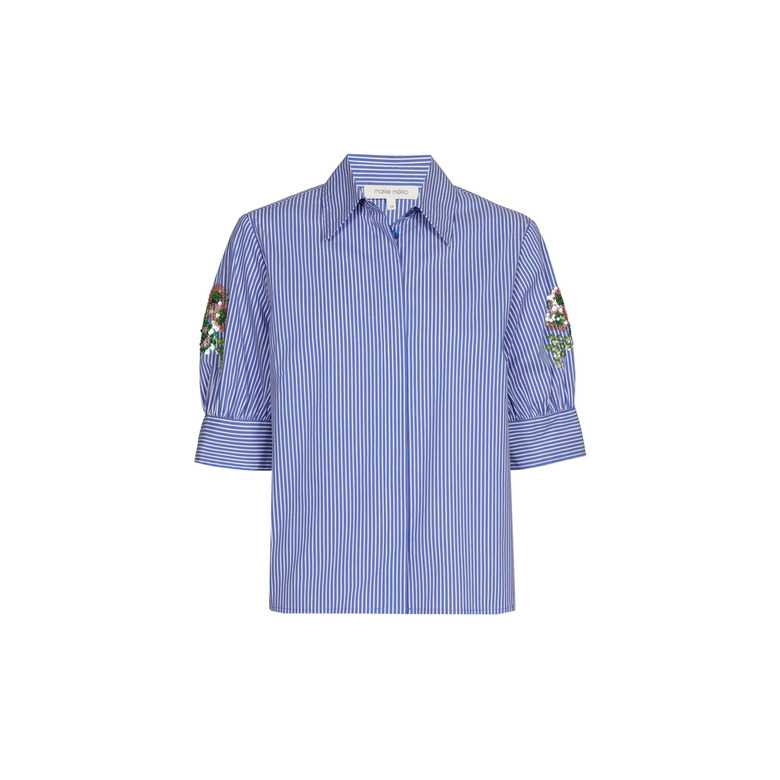 Marie Mero chemisier bleu 1