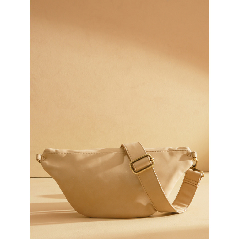 Woomen Vegan heuptas beige 4