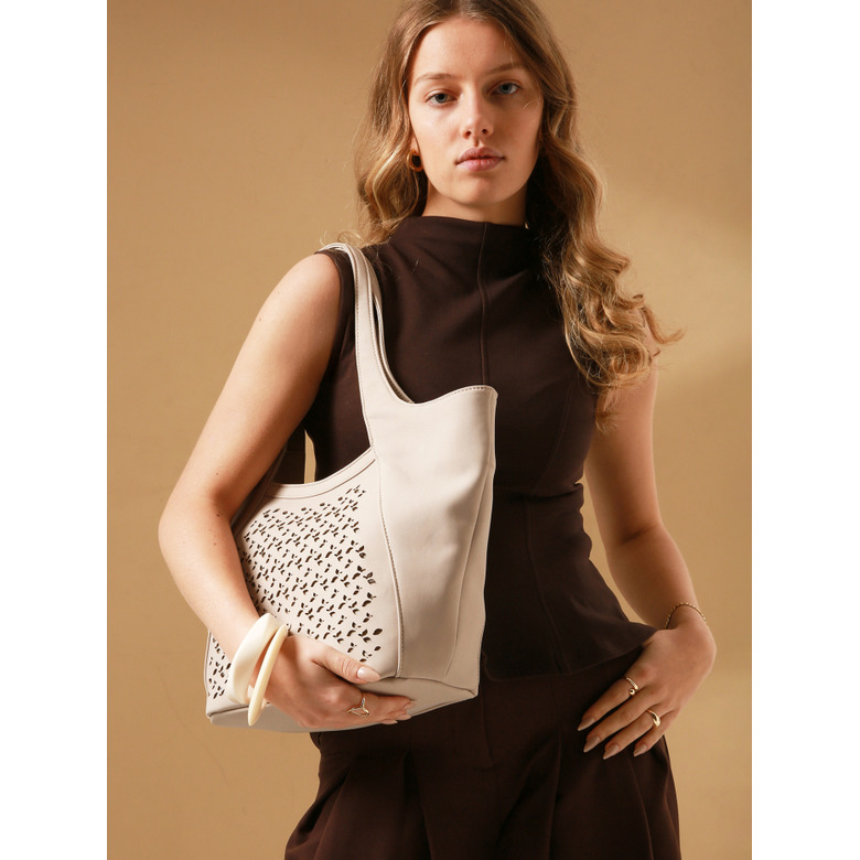 Woomen Vegan shopper ecru 4