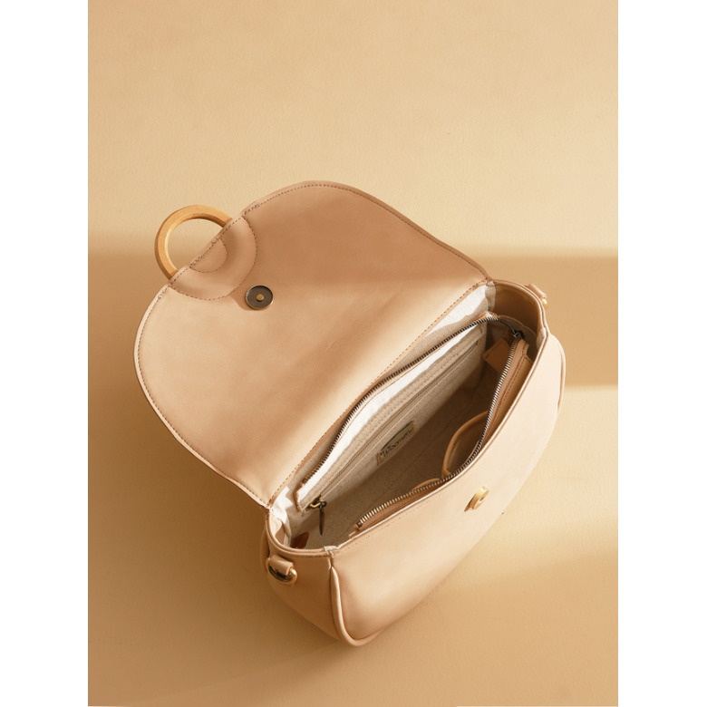 Woomen Vegan crossbody beige 3