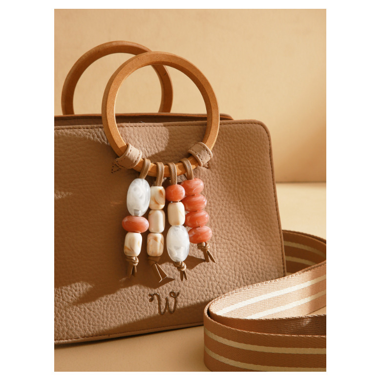 Woomen Vegan handtasche beige 3